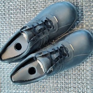 Aravon women's Revsmart oxford-NEW